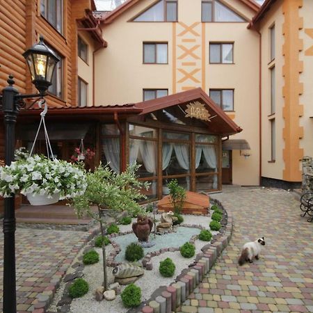 Dayarta Hotel Skhidnytsia Kültér fotó