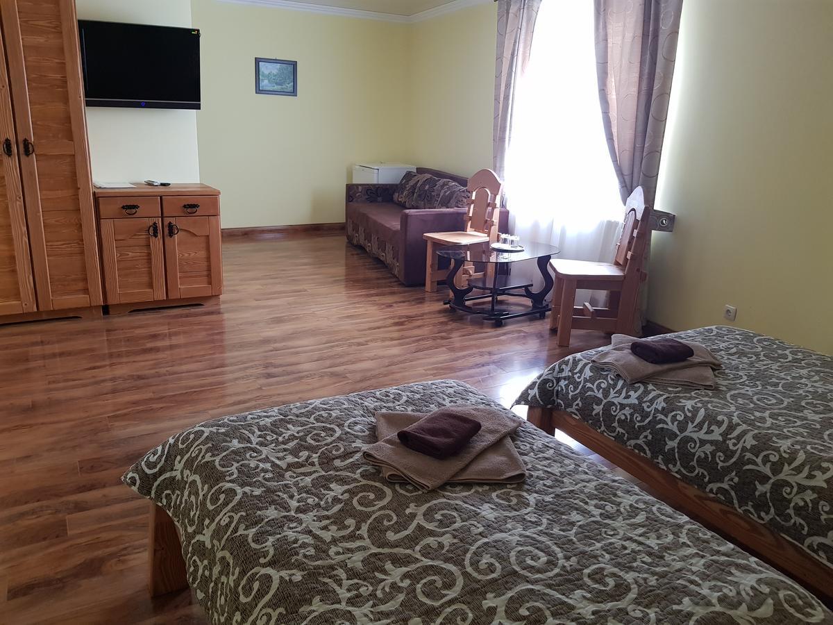 Dayarta Hotel Skhidnytsia Kültér fotó
