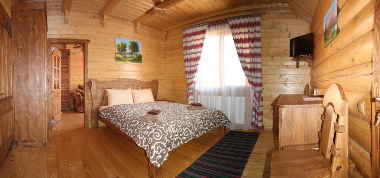 Dayarta Hotel Skhidnytsia Kültér fotó