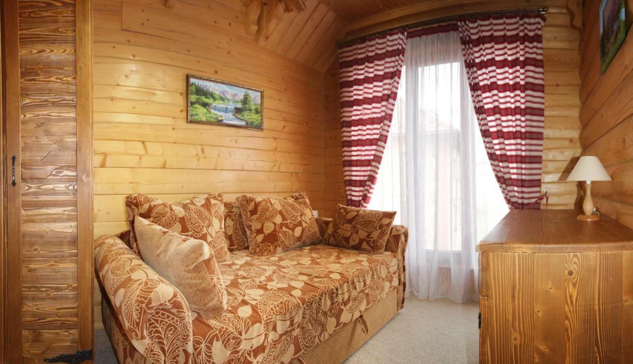 Dayarta Hotel Skhidnytsia Kültér fotó