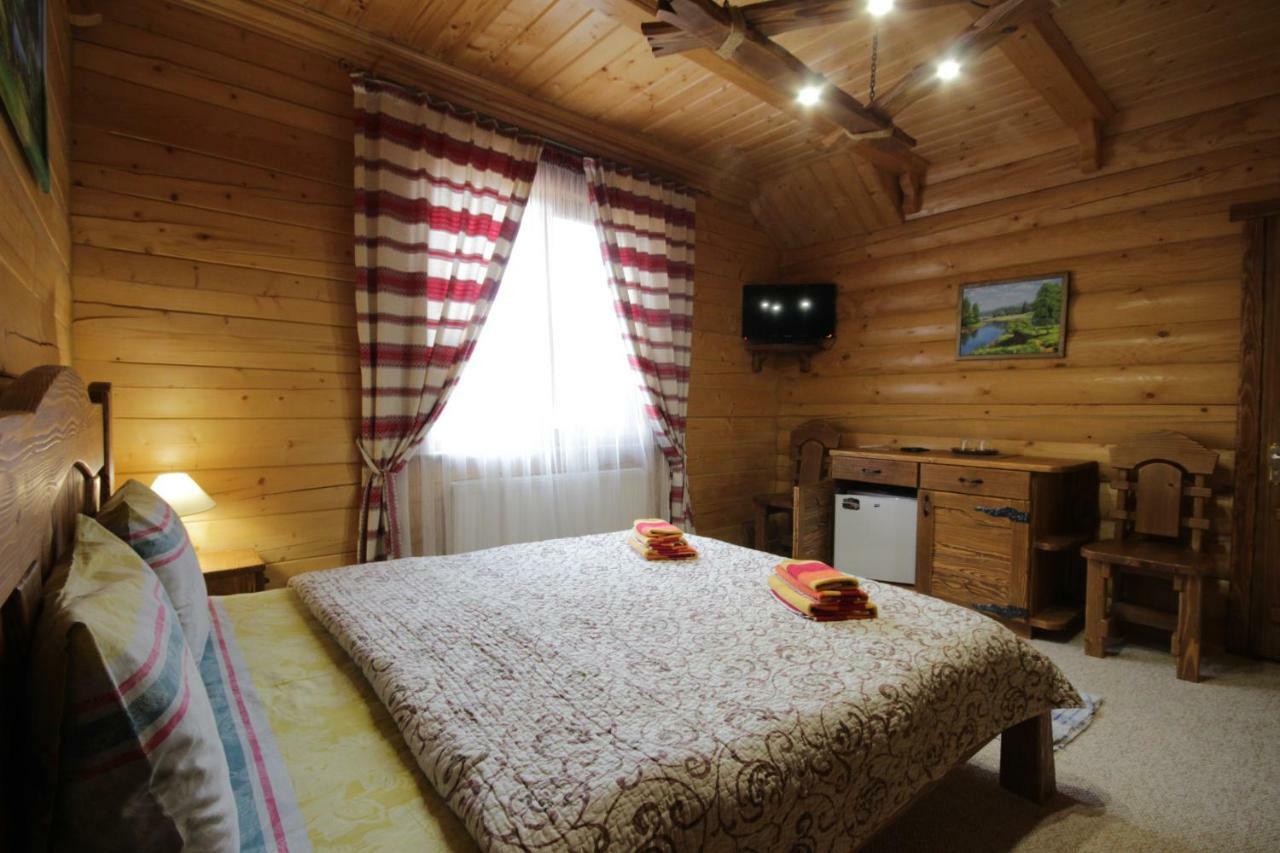 Dayarta Hotel Skhidnytsia Kültér fotó